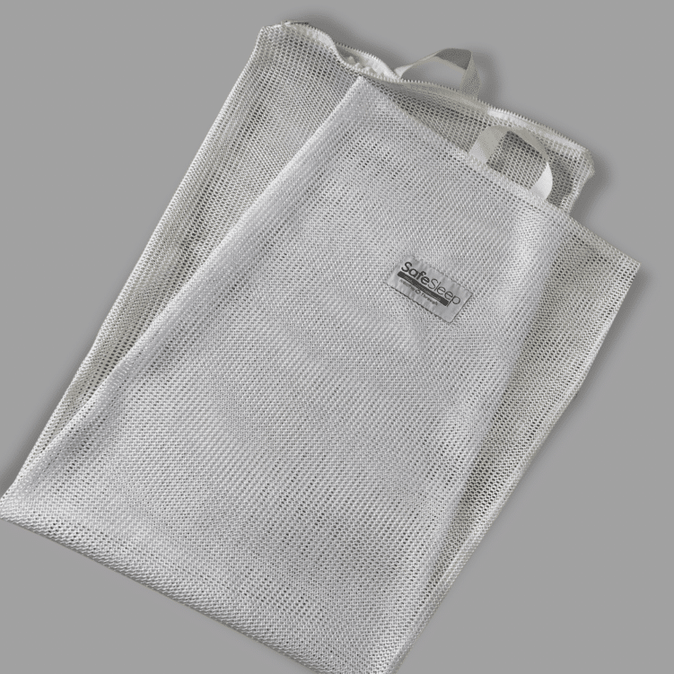 Breathable crib mattress storage bag